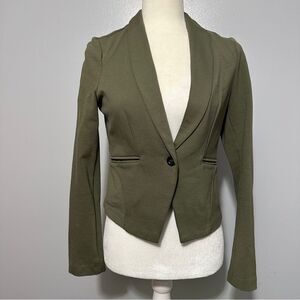 Emma army green fitted blazer that stretches  size M